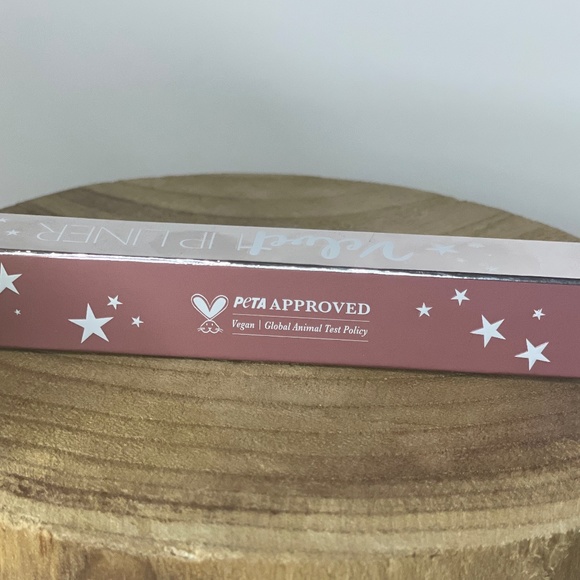 NWT! CIATÉ LONDON Velvet Lip Liner Matte Pencil COCOA - Picture 3 of 6